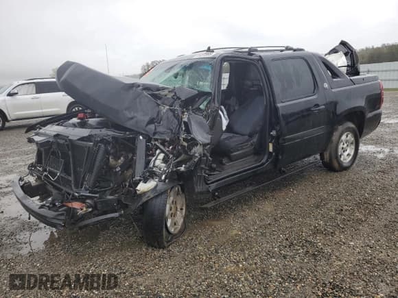 ✅ 2013 Chevrolet Avalanche LS • VIN: 3GNMCEE09DG207476 • Lot: 91057805. Wystawiony na Copart z przebiegiem Nie podano. Bezpłatny archiwum sprzedaży aukcyjnych z USA i szczegółowy raport historii pojazdu na DreamBid. Zdjęcie 1.
