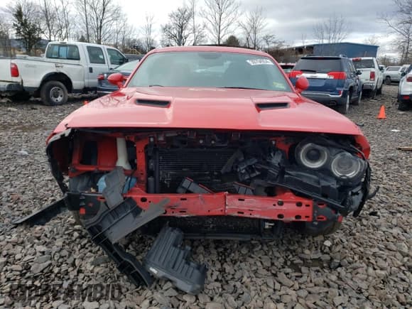 ✅ 2016 Dodge Challenger SXT Plus • VIN: 2C3CDZAGXGH195035 • Lot: 39704054. Wystawiony na Copart z przebiegiem 124 261 mil. Bezpłatny archiwum sprzedaży aukcyjnych z USA i szczegółowy raport historii pojazdu na DreamBid. Zdjęcie 5.
