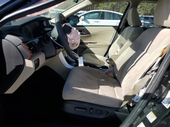 ✅ 2014 Honda Accord EX • VIN: 1HGCR2F7XEA243479 • Лот: 91856535. Опубликован ранее на Copart с пробегом 174 297 миль. Бесплатный доступ к архиву аукционных продаж из США и подробный отчёт об истории автомобиля на DreamBid. Изображение 7.