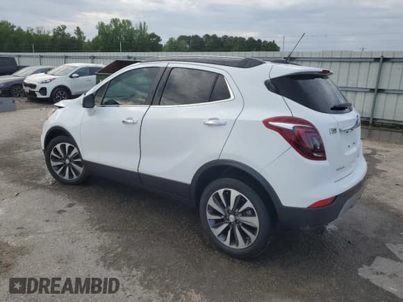 ✅ 2018 Buick Encore Preferred II • VIN: KL4CJBSB0JB662715 • Lot: 53642025. Wystawiony na Copart z przebiegiem 37 144 mil. Bezpłatny archiwum sprzedaży aukcyjnych z USA i szczegółowy raport historii pojazdu na DreamBid. Zdjęcie 2.