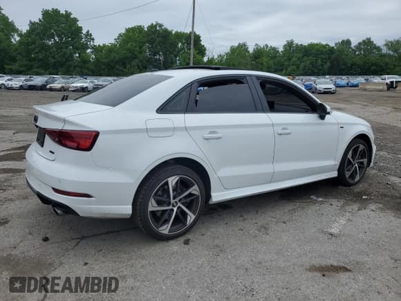 ✅ 2020 Audi A3 S line Premium • VIN: WAUBEGFF3LA100748 • Lot: 62152215. Listed on Copart with 59,204 mi. Free auction sales archive from the USA and detailed vehicle history report at DreamBid. Image 3.