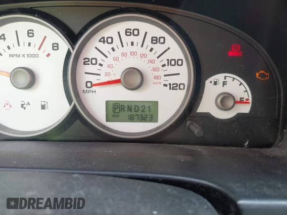 ✅ 2005 Ford Escape XLS Value • VIN: 1FMYU92Z65KB19878 • Лот: 42776037. Опубликован ранее на IAAI с пробегом 187 323 миль. Бесплатный доступ к архиву аукционных продаж из США и подробный отчёт об истории автомобиля на DreamBid. Изображение 7.