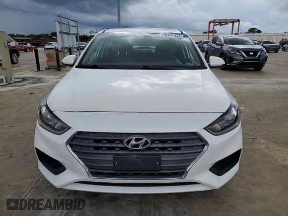 2018 Hyundai Accent SEL z VIN 3KPC24A3XJE029215, wystawiony jako Copart lot #74187434 z przebiegiem 61 778 mil mil oraz Nie do naprawy • Non repairable. Historia ofert i sprzedaży dostępna na DreamBid. Obrazek 5.