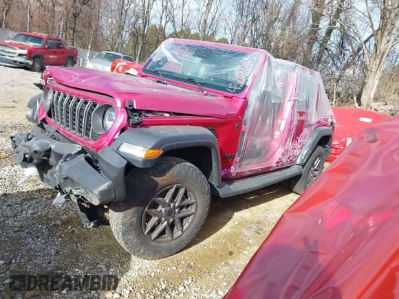 ✅ 2024 Jeep Wrangler Sport S • VIN: 1C4PJXDG7RW320244 • Lot: 43091696. Listed on IAAI with 16,095 mi. Free auction sales archive from the USA and detailed vehicle history report at DreamBid. Image 18.
