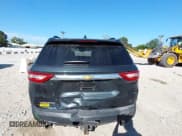 ✅ 2020 Chevrolet Traverse LT • VIN: 1GNERHKW4LJ127027 • Lot: 43148957. Wystawiony na IAAI z przebiegiem 141 932 mil. Bezpłatny archiwum sprzedaży aukcyjnych z USA i szczegółowy raport historii pojazdu na DreamBid. Zdjęcie 16.