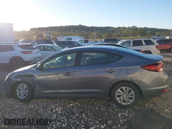 ✅ 2019 Hyundai Elantra SE • VIN: KMHD74LF9KU825966 • Lot: 43502413. Listed on IAAI with 96,066 mi. Free auction sales archive from the USA and detailed vehicle history report at DreamBid. Image 14.