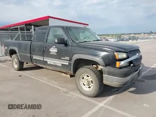 ✅ 2003 Chevrolet Silverado 2500HD LT • VIN: 1GCHK29133E152205 • Lot: 43109431. Wystawiony na IAAI z przebiegiem 267 461 mil. Bezpłatny archiwum sprzedaży aukcyjnych z USA i szczegółowy raport historii pojazdu na DreamBid. Zdjęcie 1.