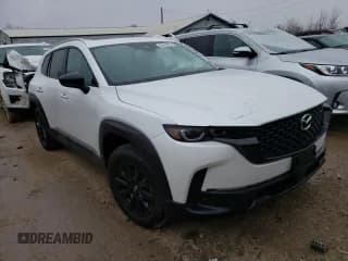 ✅ 2023 Mazda CX-50 S Preferred Plus • VIN: 7MMVABCM9PN117277 • Лот: 43553053. Опубликован ранее на Copart с пробегом Не указан. Бесплатный доступ к архиву аукционных продаж из США и подробный отчёт об истории автомобиля на DreamBid. Изображение 4.