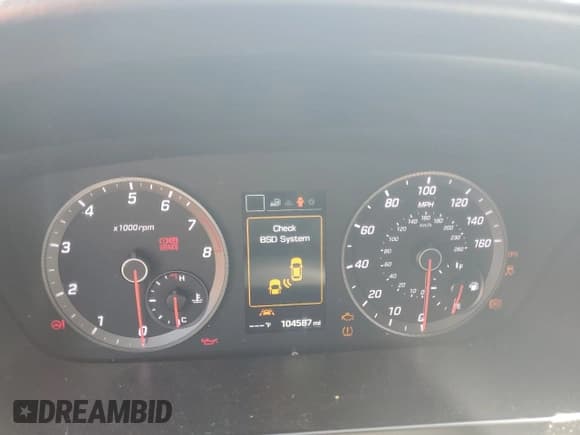 ✅ 2015 Hyundai Sonata Sport • VIN: 5NPE34AB7FH259973 • Lot: 43768103. Listed on Copart with 104,587 mi. Free auction sales archive from the USA and detailed vehicle history report at DreamBid. Image 9.