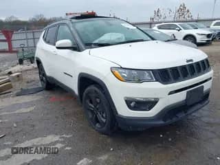 2021 Jeep Compass Latitude with VIN 3C4NJDBB6MT557755, listed as a IAAI auction lot 40976028 with 24,972 mi miles and . Bid and sale history available at DreamBid. Image 1.