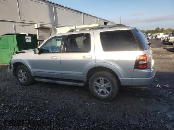 ✅ 2010 Ford Explorer XLT • VIN: 1FMEU6DE7AUA59247 • Лот: 81038455. Опубликован ранее на Copart с пробегом 229 993 миль. Бесплатный доступ к архиву аукционных продаж из США и подробный отчёт об истории автомобиля на DreamBid. Изображение 2.