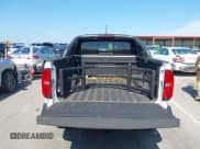 ✅ 2022 Chevrolet Colorado 4WD ZR2 • VIN: 1GCGTEEN6N1126260 • Lot: 42775341. Listed on IAAI with 21,771 mi. Free auction sales archive from the USA and detailed vehicle history report at DreamBid. Image 18.