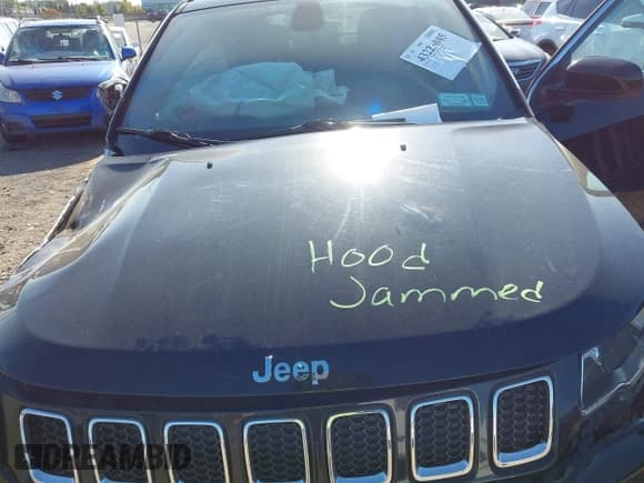 ✅ 2019 Jeep Compass Latitude • VIN: 3C4NJDBBXKT734515 • Лот: 43223085. Опубликован ранее на IAAI с пробегом 33 427 миль. Бесплатный доступ к архиву аукционных продаж из США и подробный отчёт об истории автомобиля на DreamBid. Изображение 10.