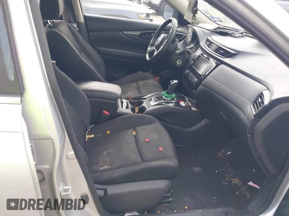 ✅ 2019 Nissan Rogue SV • VIN: KNMAT2MV6KP501787 • Лот: 43565688. Опубликован ранее на IAAI с пробегом 70 007 миль. Бесплатный доступ к архиву аукционных продаж из США и подробный отчёт об истории автомобиля на DreamBid. Изображение 5.