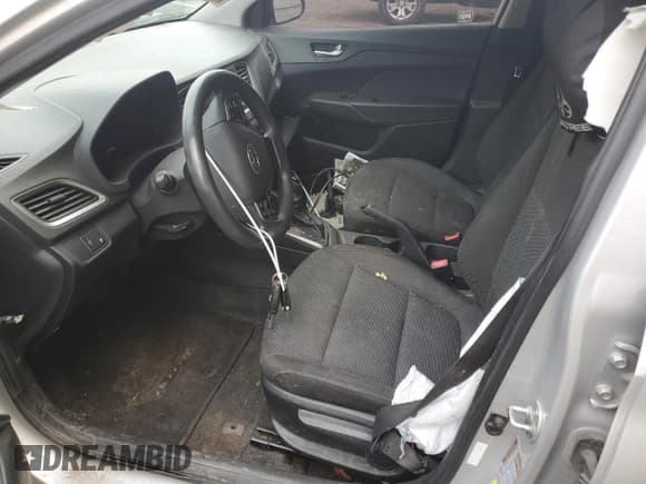 ✅ 2018 Hyundai Accent SEL • VIN: 3KPC24A38JE024126 • Лот: 72128844. Опубликован ранее на Copart с пробегом 211 016 миль. Бесплатный доступ к архиву аукционных продаж из США и подробный отчёт об истории автомобиля на DreamBid. Изображение 7.