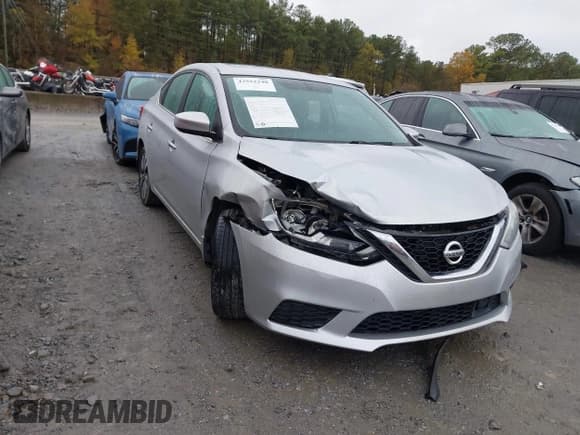 ✅ 2019 Nissan Sentra S • VIN: 3N1AB7AP6KY215574 • Лот: 43552240. Опубликован ранее на IAAI с пробегом 105 172 миль. Бесплатный доступ к архиву аукционных продаж из США и подробный отчёт об истории автомобиля на DreamBid. Изображение 1.