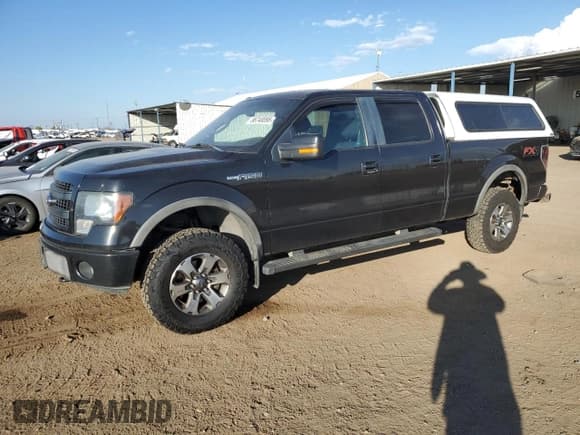 ✅ 2014 Ford F-150 XL • VIN: 1FTFW1EF6EKF98330 • Lot: 86740095. Listed on Copart with 120,437 mi. Free auction sales archive from the USA and detailed vehicle history report at DreamBid. Image 1.