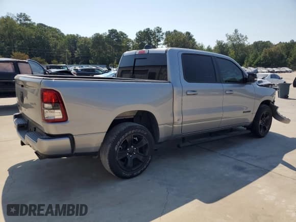 ✅ 2022 Ram 1500 Big Horn • VIN: 1C6RREFT6NN275384 • Лот: 71535315. Опубликован ранее на Copart с пробегом 37 814 миль. Бесплатный доступ к архиву аукционных продаж из США и подробный отчёт об истории автомобиля на DreamBid. Изображение 3.