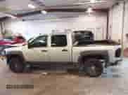 2010 Chevrolet Silverado 1500 LT with VIN 3GCRKSE32AG189991, listed as a IAAI auction lot 43281362 with 182,628 mi miles and . Bid and sale history available at DreamBid. Image 14.