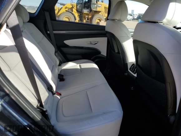 ✅ 2023 Hyundai Tucson Luxury • VIN: KM8JCCA1XPU091054 • Lot: 77193974. Wystawiony na Copart z przebiegiem 59 841 mil. Bezpłatny archiwum sprzedaży aukcyjnych z USA i szczegółowy raport historii pojazdu na DreamBid. Zdjęcie 11.