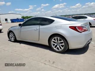 ✅ 2013 Hyundai Genesis Coupe Premium • VIN: KMHHT6KD8DU104968 • Lot: 56409685. Wystawiony na Copart z przebiegiem Nie podano. Bezpłatny archiwum sprzedaży aukcyjnych z USA i szczegółowy raport historii pojazdu na DreamBid. Zdjęcie 2.