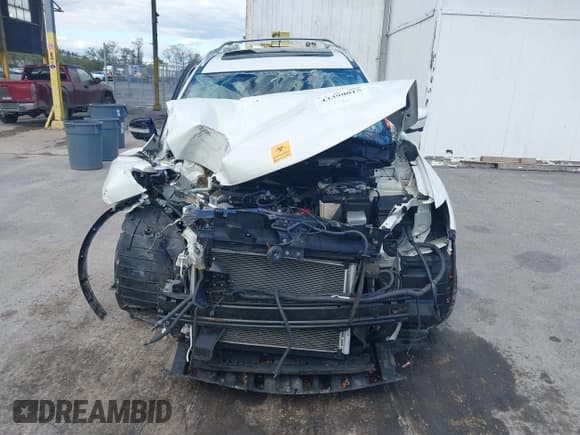 ✅ 2015 Nissan Rogue SV • VIN: 5N1AT2MV2FC901600 • Lot: 43390015. Listed on IAAI with 72,919 mi. Free auction sales archive from the USA and detailed vehicle history report at DreamBid. Image 6.