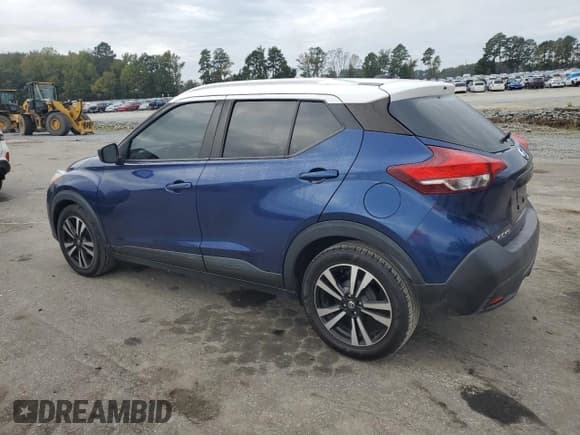 ✅ 2019 Nissan Kicks S • VIN: 3N1CP5CU0KL541868 • Лот: 85602465. Опубликован ранее на Copart с пробегом 155 953 миль. Бесплатный доступ к архиву аукционных продаж из США и подробный отчёт об истории автомобиля на DreamBid. Изображение 2.