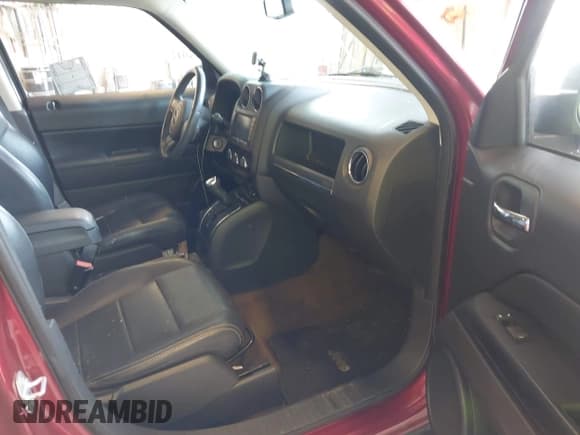 ✅ 2016 Jeep Patriot High Altitude • VIN: 1C4NJRFB6GD651250 • Lot: 43173260. Listed on IAAI with 104,945 mi. Free auction sales archive from the USA and detailed vehicle history report at DreamBid. Image 5.