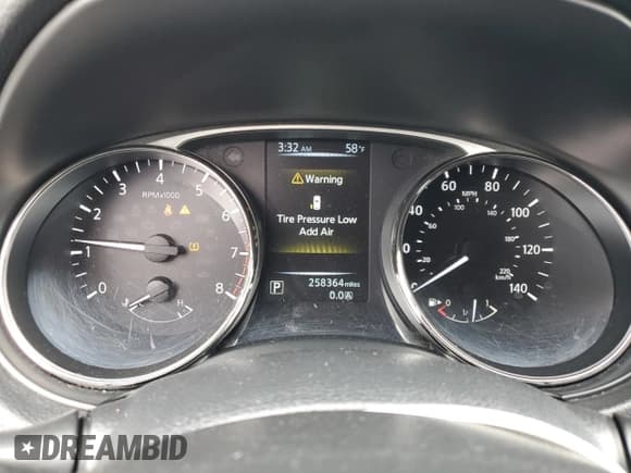 ✅ 2015 Nissan Rogue S • VIN: KNMAT2MVXFP584405 • Lot: 86595165. Wystawiony na Copart z przebiegiem 258 364 mil. Bezpłatny archiwum sprzedaży aukcyjnych z USA i szczegółowy raport historii pojazdu na DreamBid. Zdjęcie 9.