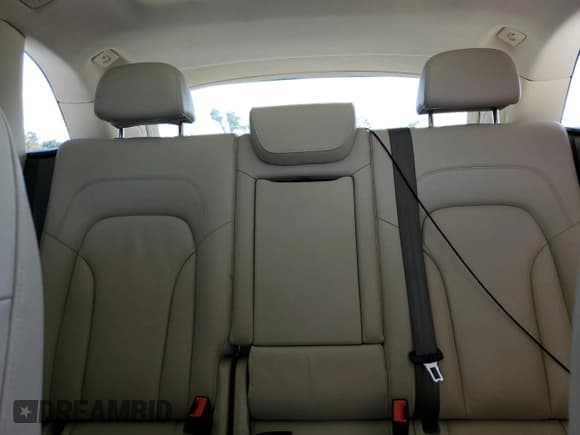 ✅ 2016 Audi Q5 Premium Plus • VIN: WA1D7AFP0GA088554 • Лот: 84483645. Опубликован ранее на Copart с пробегом 93 811 миль. Бесплатный доступ к архиву аукционных продаж из США и подробный отчёт об истории автомобиля на DreamBid. Изображение 10.