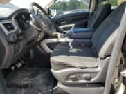 ✅ 2017 Nissan Titan Platinum Reserve • VIN: 1N6AA1E65HN560760 • Лот: 84422045. Опубликован ранее на Copart с пробегом 187 710 миль. Бесплатный доступ к архиву аукционных продаж из США и подробный отчёт об истории автомобиля на DreamBid. Изображение 7.