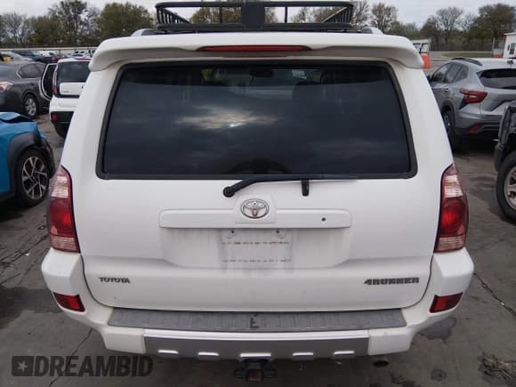✅ 2005 Toyota 4Runner SR5 • VIN: JTEZU14R158025813 • Лот: 43782903. Опубликован ранее на IAAI с пробегом 209 000 миль. Бесплатный доступ к архиву аукционных продаж из США и подробный отчёт об истории автомобиля на DreamBid. Изображение 16.