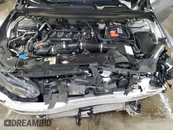 ✅ 2019 Honda Accord EX-L • VIN: 1HGCV1F58KA148922 • Лот: 92236135. Опубликован ранее на Copart с пробегом 71 332 миль. Бесплатный доступ к архиву аукционных продаж из США и подробный отчёт об истории автомобиля на DreamBid. Изображение 11.