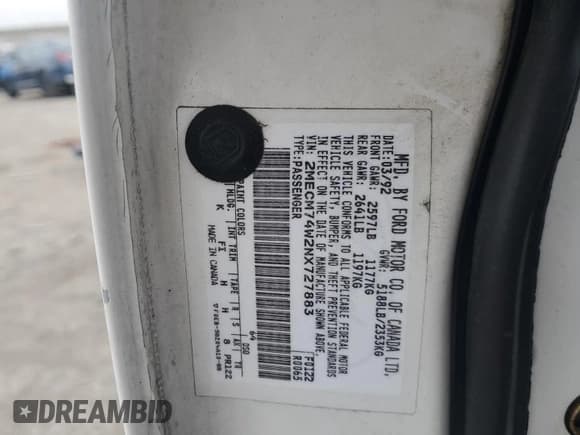 ✅ 1992 Mercury Grand Marquis GS • VIN: 2MECM74W2NX727883 • Lot: 82636234. Wystawiony na Copart z przebiegiem 56 804 mil. Bezpłatny archiwum sprzedaży aukcyjnych z USA i szczegółowy raport historii pojazdu na DreamBid. Zdjęcie 14.