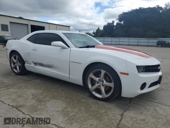 ✅ 2013 Chevrolet Camaro LT • VIN: 2G1FC1E38D9139436 • Lot: 86270095. Listed on Copart with 209,945 mi. Free auction sales archive from the USA and detailed vehicle history report at DreamBid. Image 4.