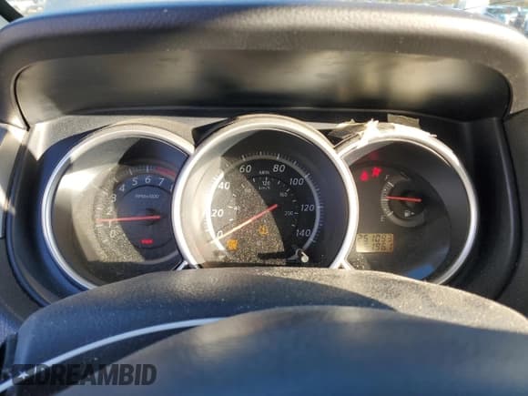 ✅ 2011 Nissan Versa S • VIN: 3N1BC1CP0BL424480 • Lot: 80198044. Wystawiony na Copart z przebiegiem 251 093 mil. Bezpłatny archiwum sprzedaży aukcyjnych z USA i szczegółowy raport historii pojazdu na DreamBid. Zdjęcie 9.