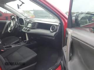 ✅ 2016 Toyota RAV4 LE • VIN: 2T3ZFREV1GW298255 • Lot: 43625364. Wystawiony na IAAI z przebiegiem 78 799 mil. Bezpłatny archiwum sprzedaży aukcyjnych z USA i szczegółowy raport historii pojazdu na DreamBid. Zdjęcie 5.