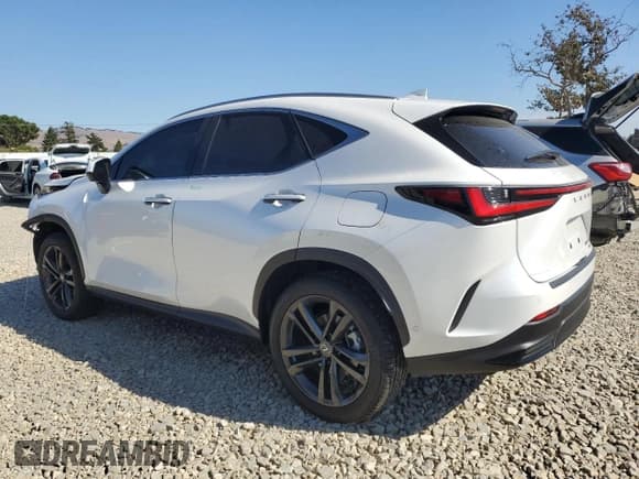 ✅ 2025 Lexus NX 450h+ Luxury • VIN: JTJHKCFZ9S2061162 • Lot: 81716605. Wystawiony na Copart z przebiegiem 2 924 mil. Bezpłatny archiwum sprzedaży aukcyjnych z USA i szczegółowy raport historii pojazdu na DreamBid. Zdjęcie 2.