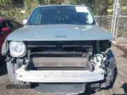 ✅ 2017 Jeep Renegade Limited • VIN: ZACCJBDB1HPE97454 • Лот: 43512008. Опубликован ранее на IAAI с пробегом 160 736 миль. Бесплатный доступ к архиву аукционных продаж из США и подробный отчёт об истории автомобиля на DreamBid. Изображение 12.