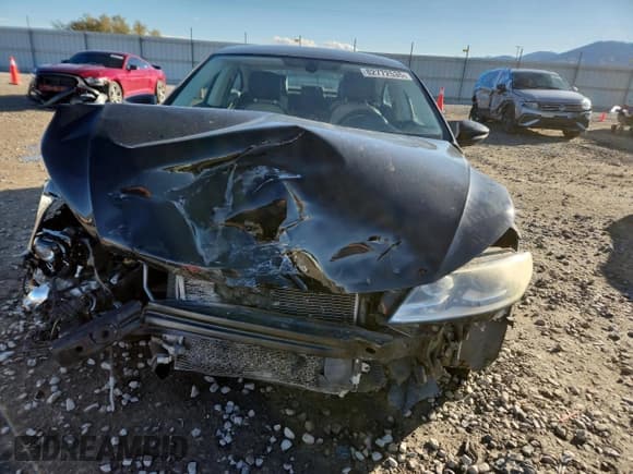 ✅ 2013 Volkswagen CC R-Line • VIN: WVWBP7AN4DE510562 • Lot: 82772535. Listed on Copart with Not provided. Free auction sales archive from the USA and detailed vehicle history report at DreamBid. Image 5.