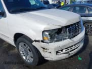 ✅ 2012 Lincoln Navigator • VIN: 5LMJJ2J56CEL08801 • Lot: 42755804. Listed on IAAI with 188,513 mi. Free auction sales archive from the USA and detailed vehicle history report at DreamBid. Image 17.