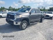 ✅ 2014 Toyota Tundra SR5 • VIN: 5TFDW5F13EX397957 • Лот: 42525410. Опубликован ранее на IAAI с пробегом 267 758 миль. Бесплатный доступ к архиву аукционных продаж из США и подробный отчёт об истории автомобиля на DreamBid. Изображение 17.