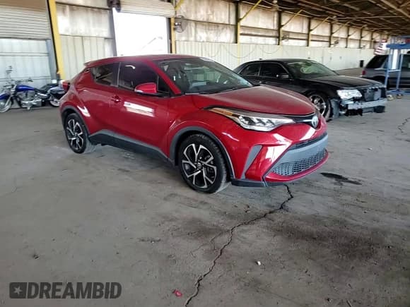 ✅ 2020 Toyota C-HR XLE • VIN: JTNKHMBX8L1069497 • Lot: 82444695. Wystawiony na Copart z przebiegiem 67 785 mil. Bezpłatny archiwum sprzedaży aukcyjnych z USA i szczegółowy raport historii pojazdu na DreamBid. Zdjęcie 13.