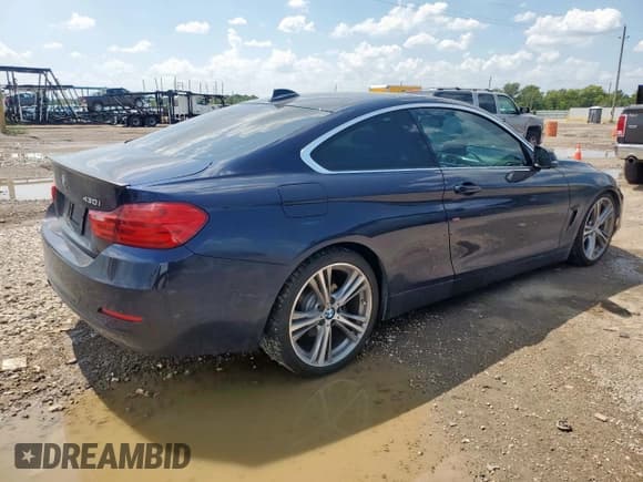 ✅ 2017 BMW 4 Series 430i • VIN: WBA4R7C55HK895733 • Lot: 70723825. Listed on Copart with 101,526 mi. Free auction sales archive from the USA and detailed vehicle history report at DreamBid. Image 3.