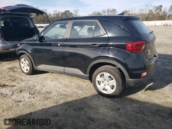✅ 2020 Hyundai Venue SE • VIN: KMHRB8A31LU015172 • Lot: 81346224. Listed on Copart with 75,875 mi. Free auction sales archive from the USA and detailed vehicle history report at DreamBid. Image 2.