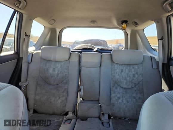 ✅ 2010 Toyota RAV4 • VIN: 2T3BF4DV5AW068974 • Lot: 90889295. Listed on Copart with 145,577 mi. Free auction sales archive from the USA and detailed vehicle history report at DreamBid. Image 10.