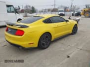 ✅ 2018 Ford Mustang EcoBoost • VIN: 1FA6P8TH0J5177521 • Lot: 43733515. Wystawiony na IAAI z przebiegiem 116 575 mil. Bezpłatny archiwum sprzedaży aukcyjnych z USA i szczegółowy raport historii pojazdu na DreamBid. Zdjęcie 4.