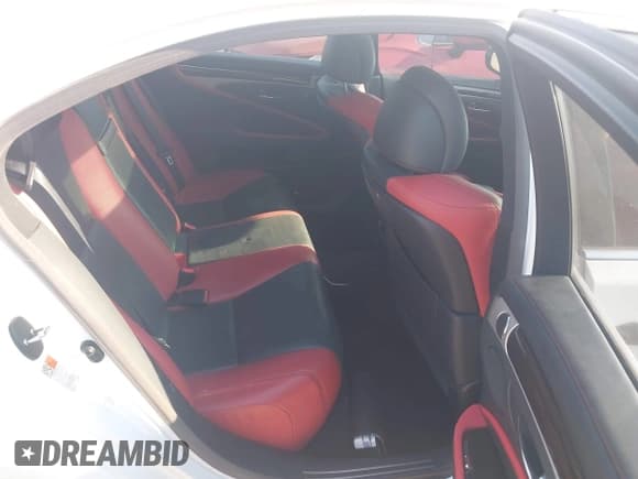 ✅ 2015 Lexus LS 460 • VIN: JTHBL5EF4F5135700 • Лот: 42937283. Опубликован ранее на IAAI с пробегом 130 563 миль. Бесплатный доступ к архиву аукционных продаж из США и подробный отчёт об истории автомобиля на DreamBid. Изображение 8.