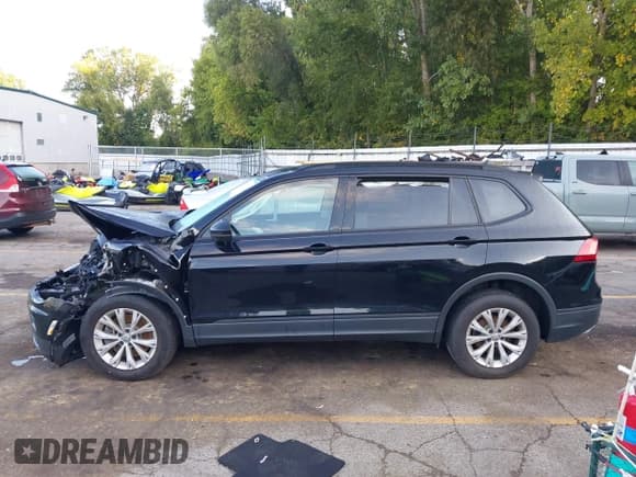 ✅ 2020 Volkswagen Tiguan S • VIN: 3VV1B7AX1LM170552 • Lot: 43138730. Listed on IAAI with 54,382 mi. Free auction sales archive from the USA and detailed vehicle history report at DreamBid. Image 14.