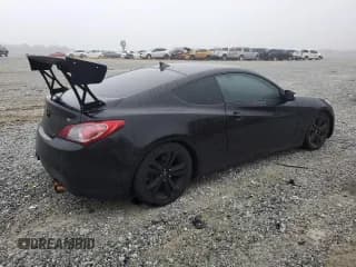 ✅ 2010 Hyundai Genesis Coupe • VIN: KMHHU6KH3AU026420 • Lot: 86652604. Wystawiony na Copart z przebiegiem 148 077 mil. Bezpłatny archiwum sprzedaży aukcyjnych z USA i szczegółowy raport historii pojazdu na DreamBid. Zdjęcie 3.